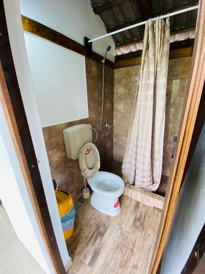 Camping In Clisura Dunarii Ieşelniţa 外观 照片