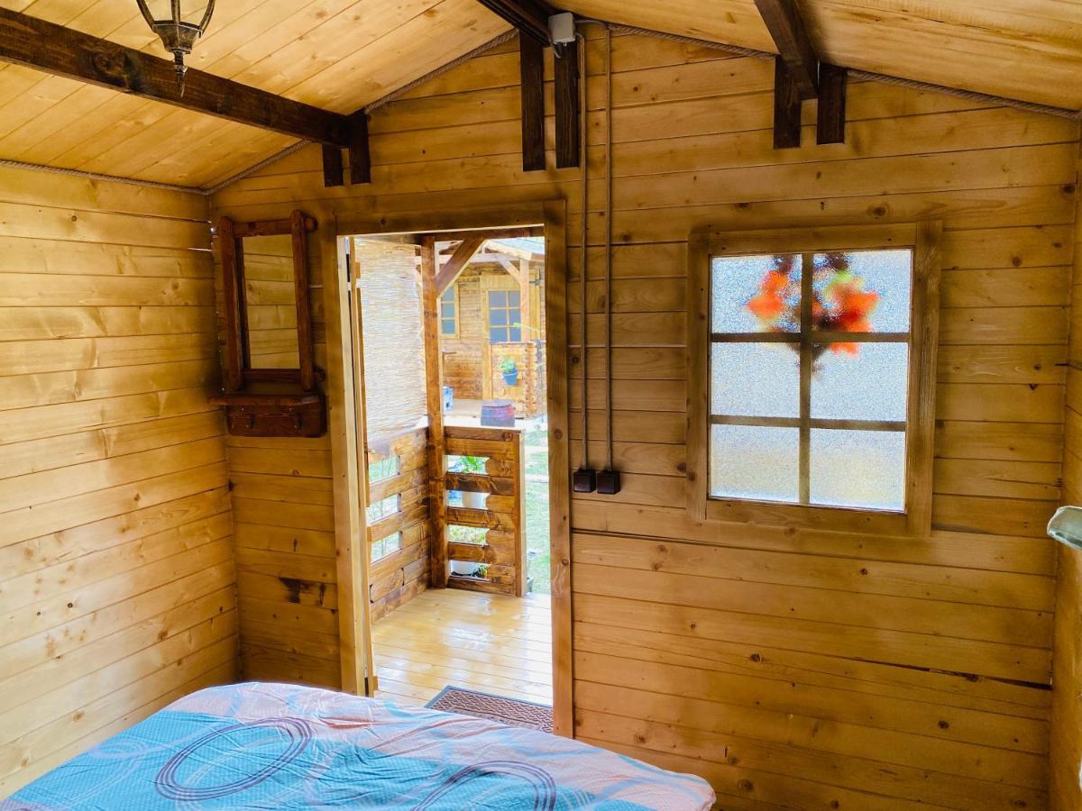 Camping In Clisura Dunarii Ieşelniţa 外观 照片