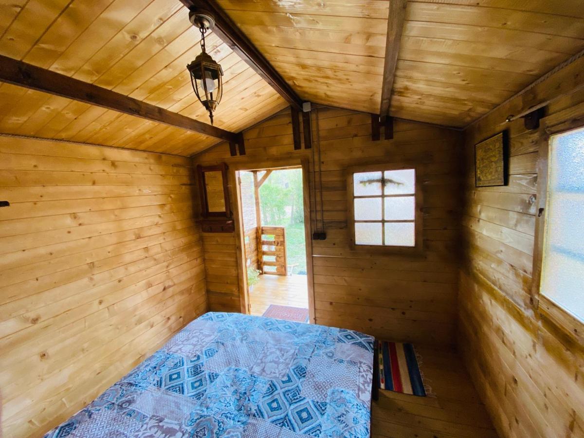 Camping In Clisura Dunarii Ieşelniţa 外观 照片