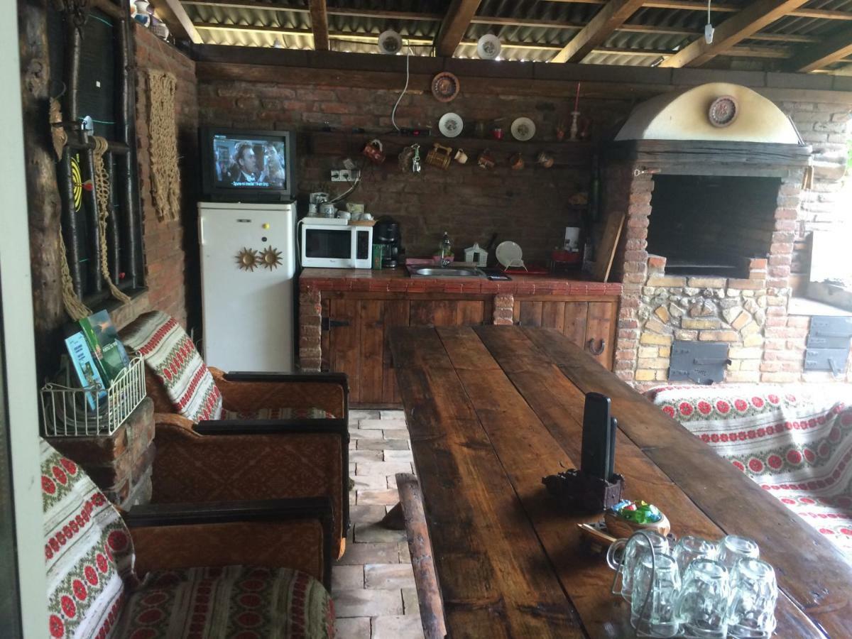 Camping In Clisura Dunarii Ieşelniţa 外观 照片